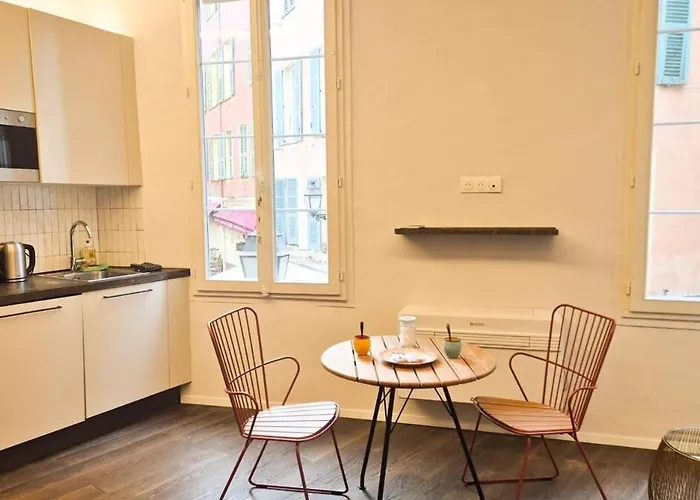 Grand Cosy Au Coeur Du Vieux-nice